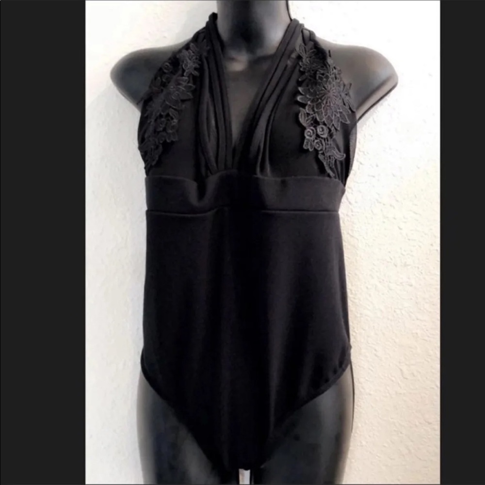 New Boo Hoo sexy Black lace bodysuit!